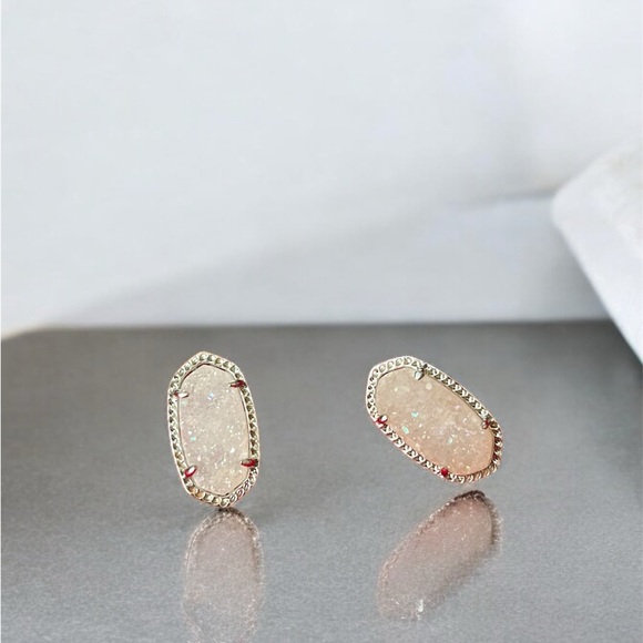 Kendra Scott, Grayson Earrings, white and silver studs with matching necklace - Picture 4 of 6